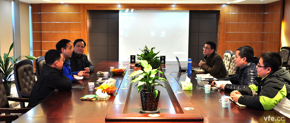 全國(guó)電磁計(jì)量技術(shù)委員會(huì)邵海明秘書(shū)長(zhǎng)在湖南省計(jì)量檢測(cè)研究院李慶先副院長(zhǎng)的陪同下，蒞臨銀河電氣指導(dǎo)工作