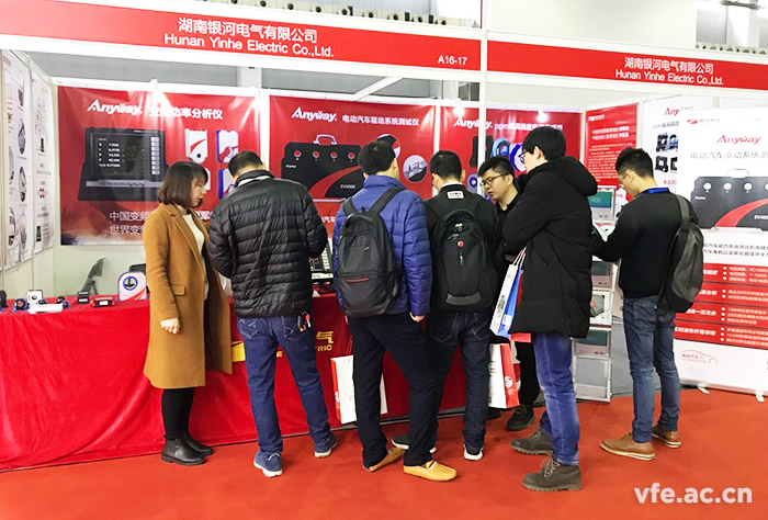 銀河電氣同期參與的展會(huì)門(mén)庭若市