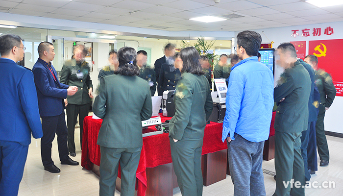 銀河電氣圓滿(mǎn)完成“第十一期全軍軍事計(jì)量技術(shù)培訓(xùn)班”企業(yè)見(jiàn)學(xué)培訓(xùn) 銀河電氣圓滿(mǎn)完成“第十一期全軍軍事計(jì)量技術(shù)培訓(xùn)班”企業(yè)見(jiàn)學(xué)培訓(xùn)